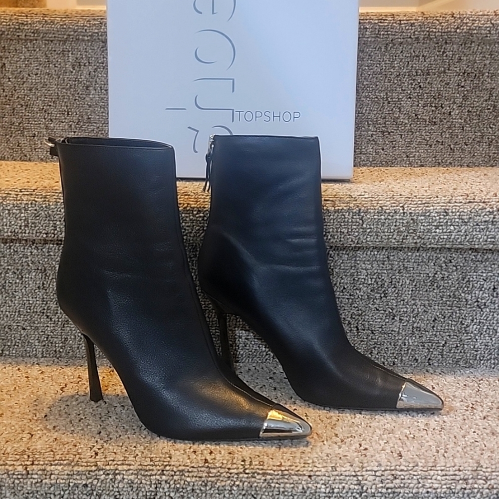 TOPSHOP shoes size 41,  very good condition.